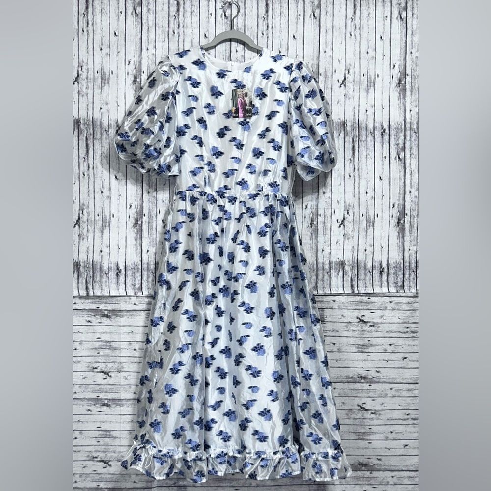 Sister Jane Pearl Floret Midi Dress